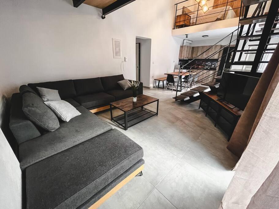וולוס Escala Double Loft 1 & Parking In The City Center מראה חיצוני תמונה