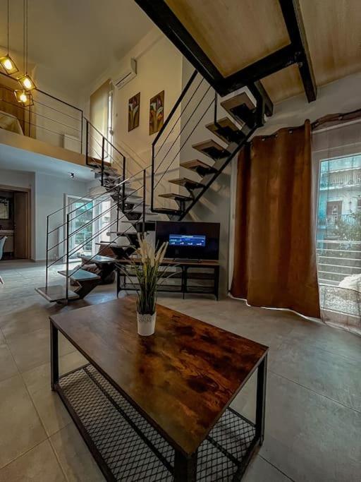 וולוס Escala Double Loft 1 & Parking In The City Center מראה חיצוני תמונה