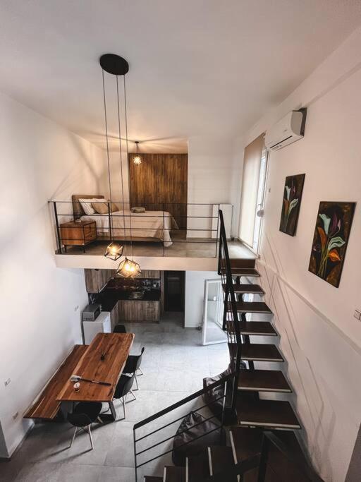 וולוס Escala Double Loft 1 & Parking In The City Center מראה חיצוני תמונה